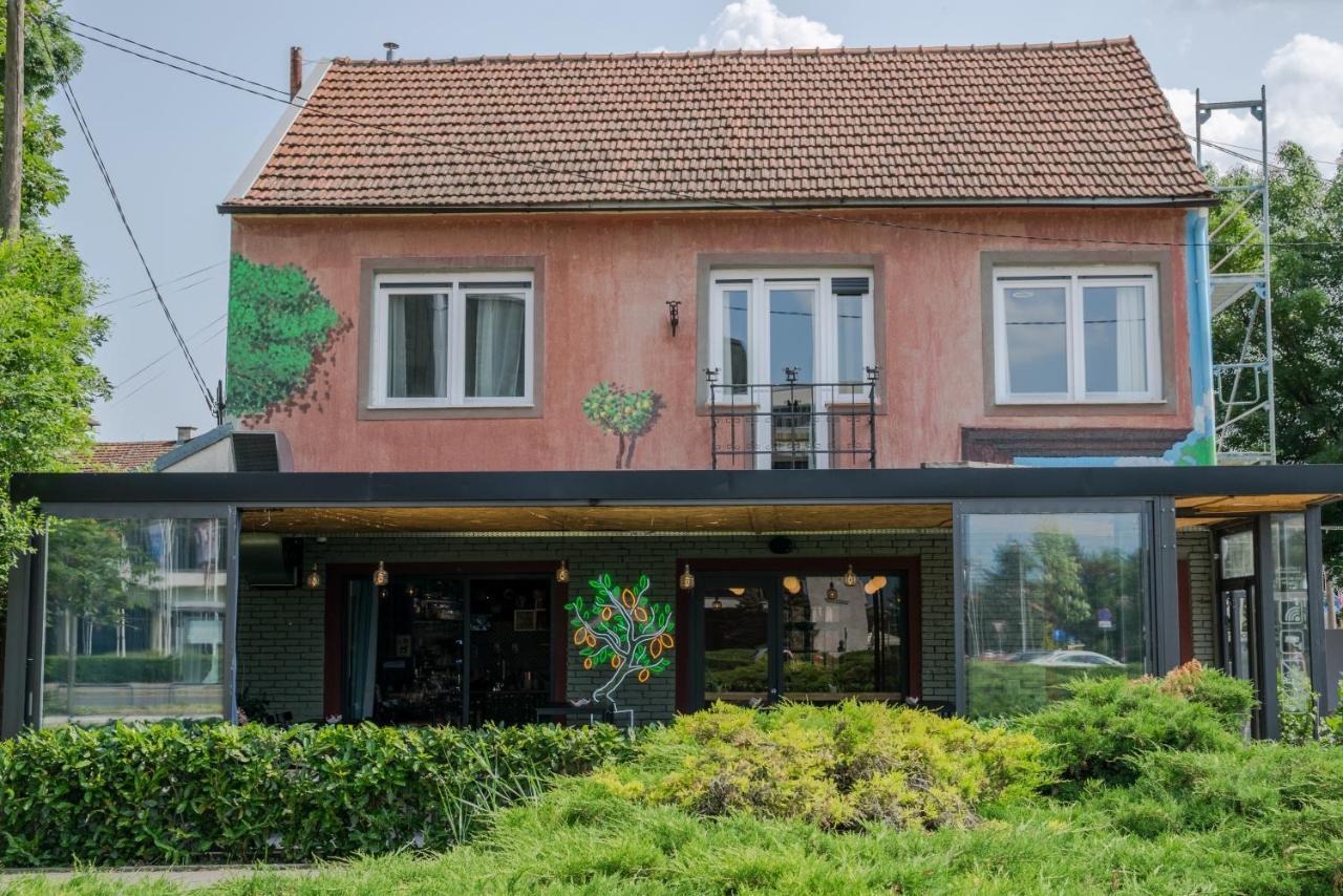 Lemon Market Rooms Zagreb Buitenkant foto